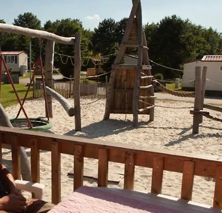 Camping Borken Am See Kamp alanı *