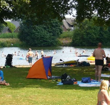 Camping Borken Am See Campsite